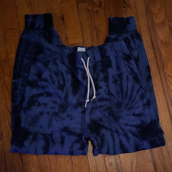 No Boundaries Pants - Blue sweat pants NEVER WORN